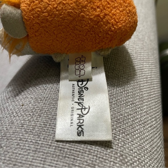Disney King Louie Tsum Tsum - Picture 2 of 3